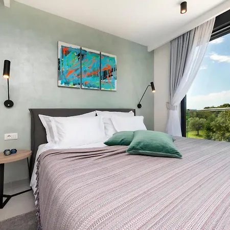 Luxury Levante Gasthuis 4*
